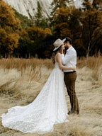 Straps Bohemian Wedding Dresses For Women Sleeveless V Neck A Line Beach Bride Dresses Romantic Boho Bridal Gown