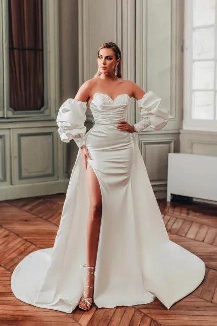 Sweetheart A-Line Split Front Stain Long Sleeve Wedding Dresses with Ruffles