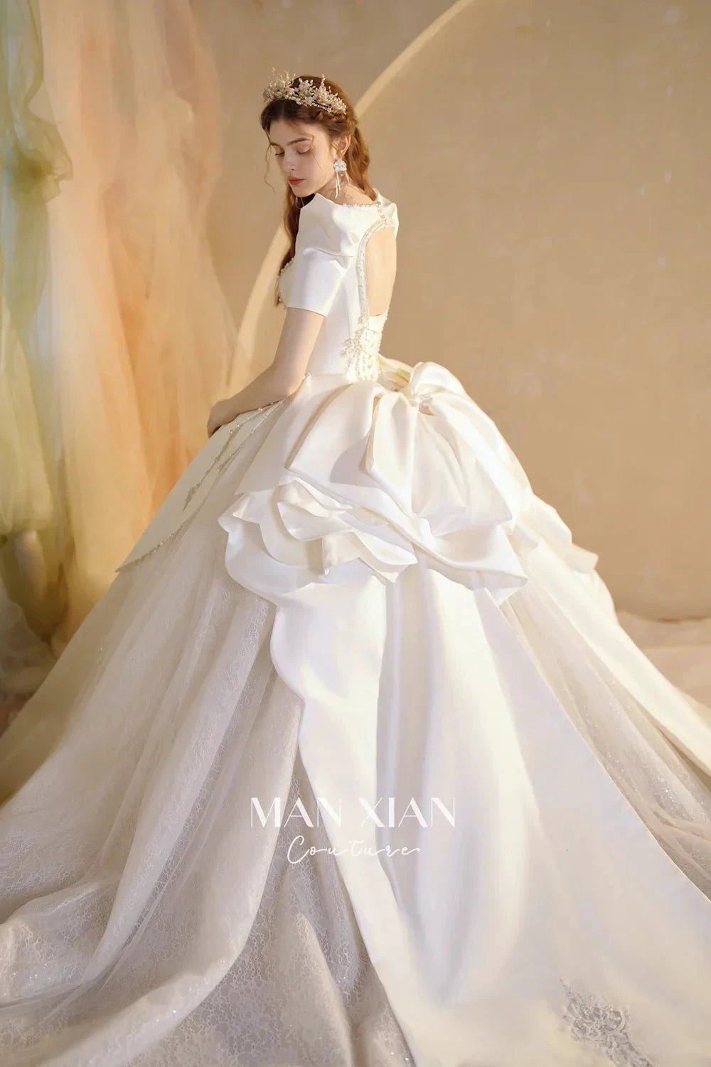 Regal Ivory Square-Neck Satin Ball Gown with Puff Sleeves, Pearl Embroidery & Oversized Bow Train m011