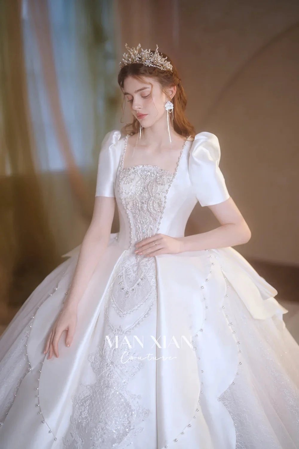 Regal Ivory Square-Neck Satin Ball Gown with Puff Sleeves, Pearl Embroidery & Oversized Bow Train m011