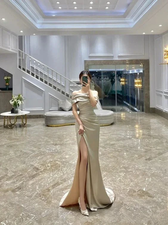 Classy Off The Shoulder Sheath Evening Dress With High Split Y7141