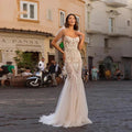 Elegant Scoop Neck Backless Mermaid Wedding Dress Simple Sleeveless Spaghetti Strap Bride Party Romantic Tulle Applique