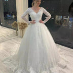 Romantic V-Neck Wedding Dress 2022 Lace Appliques Tulle Vestidos De Noiva Full sleeve Backless Bridal Gown Custom Robe De Mariee