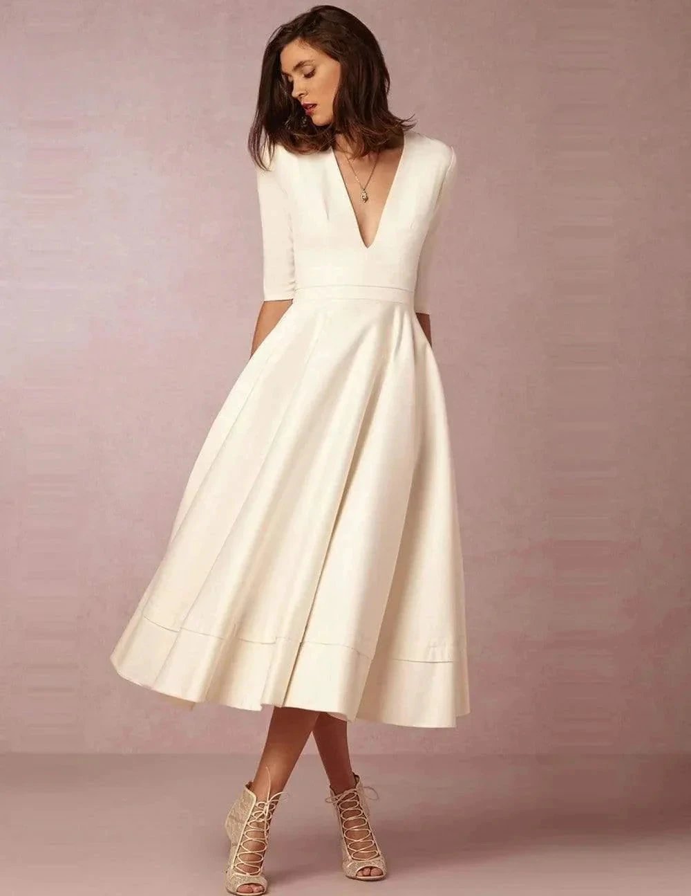 2025 Wedding Dress Half Sleeves Vintage Bridal Gown