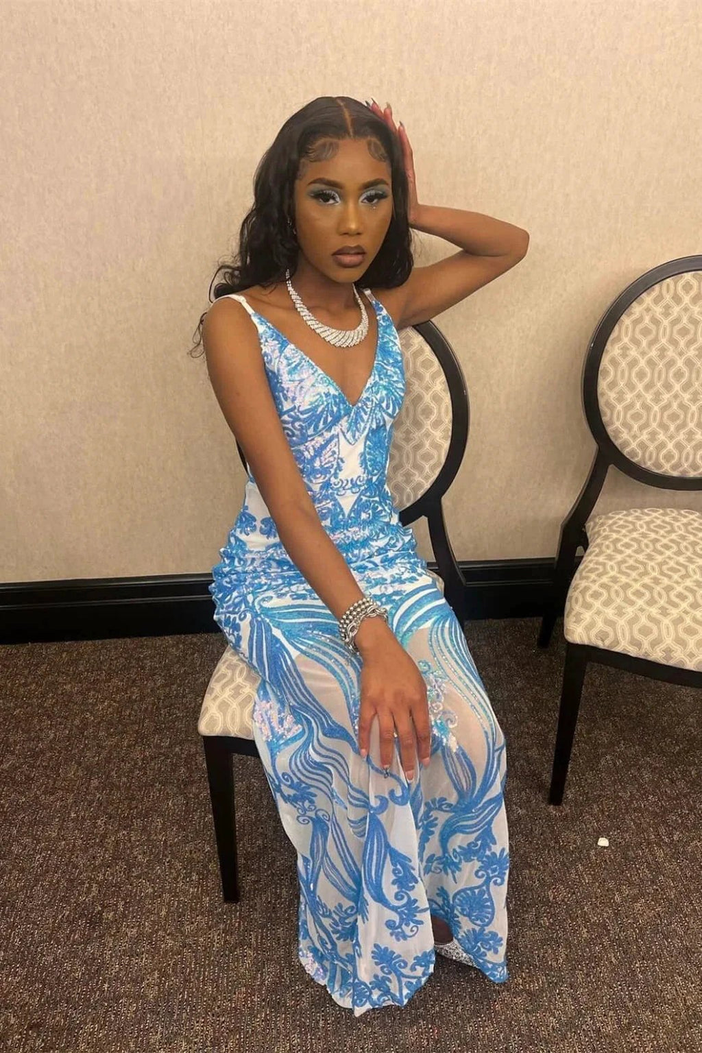 Beautiful Long Mermaid Sleeveless V-neck Backless Prom Dress