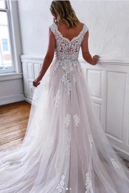 Boho White A-Line Sleeveless Wedding Dresses With Lace