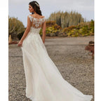Simple A Line Wedding Dresses 2023 Sexy V Neck Sleeveless Lace Appliques Sweep Train For Women Bridal Gowns Buttons Back Robes