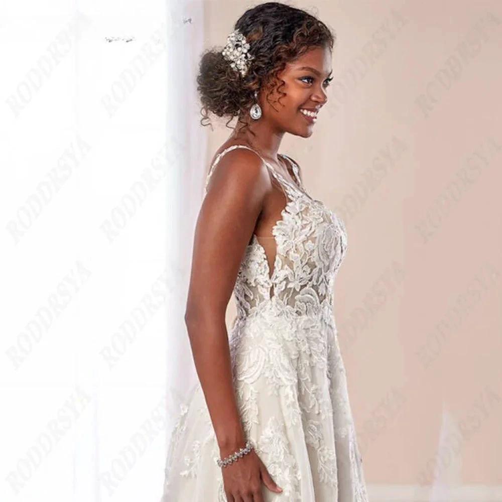 Boho Wedding Dresses Spaghetti Straps A-Line Applique Bride Gowns Sexy Backless Sleeveless Tulle robe