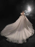 Elegant Sweetheart Ball Gown Lace Puff Sleeve Beaded Embroidery Wedding Dress with Flowing Train E-302