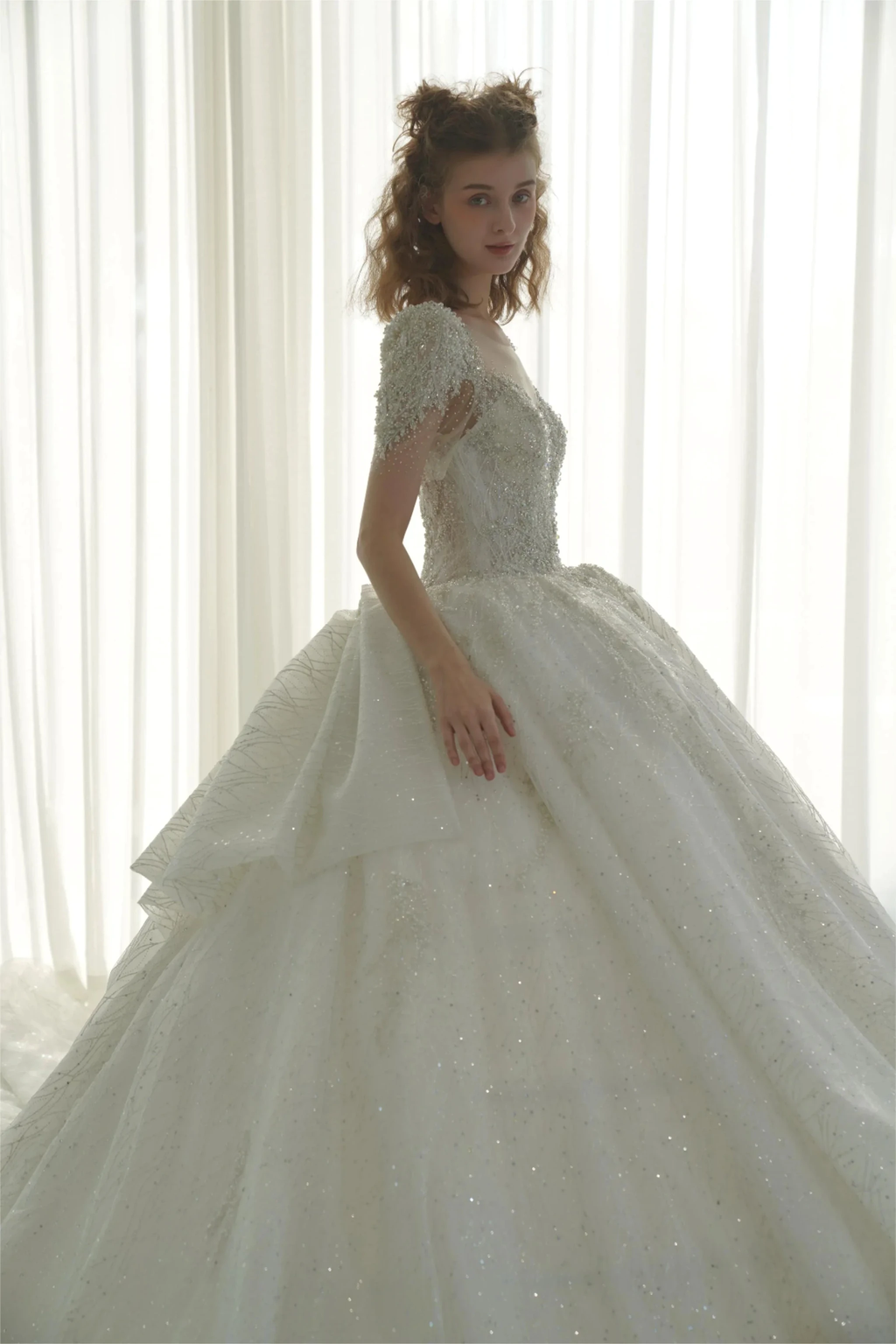 Luminous Ball Gown Illusion Neck Tulle Wedding Dress with Crystal Beaded Embroidery & Bow Back Train Q-6023