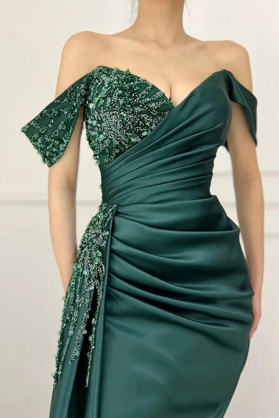 Charming Long Satin Sweetheart Portrait Prom Dresses With Ruched