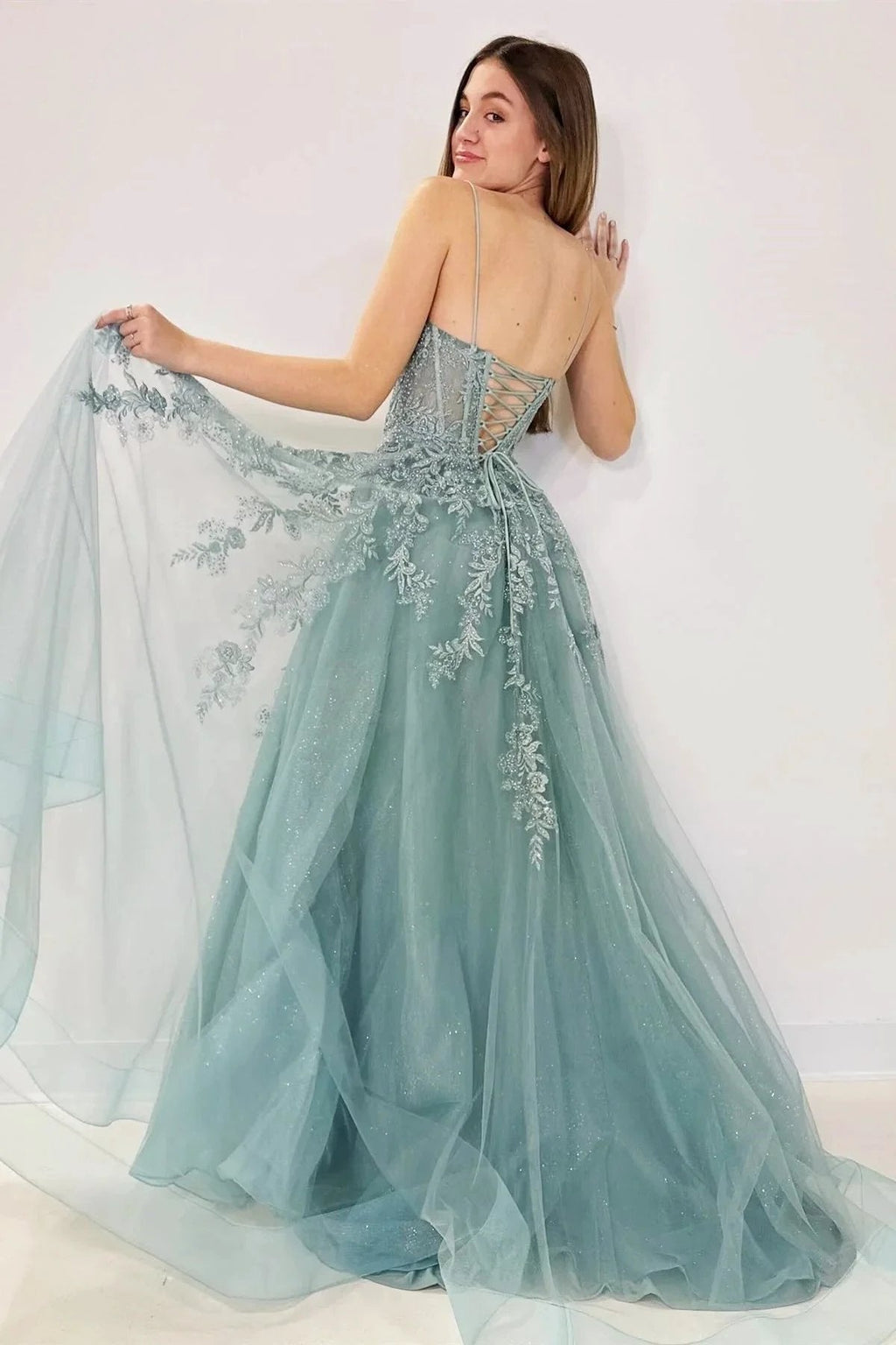 Cozy | Tulle Appliques Lace-Up A-Line Long Prom Dress