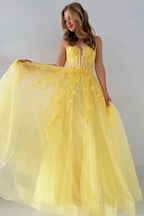 Cozy | Tulle Appliques Lace-Up A-Line Long Prom Dress