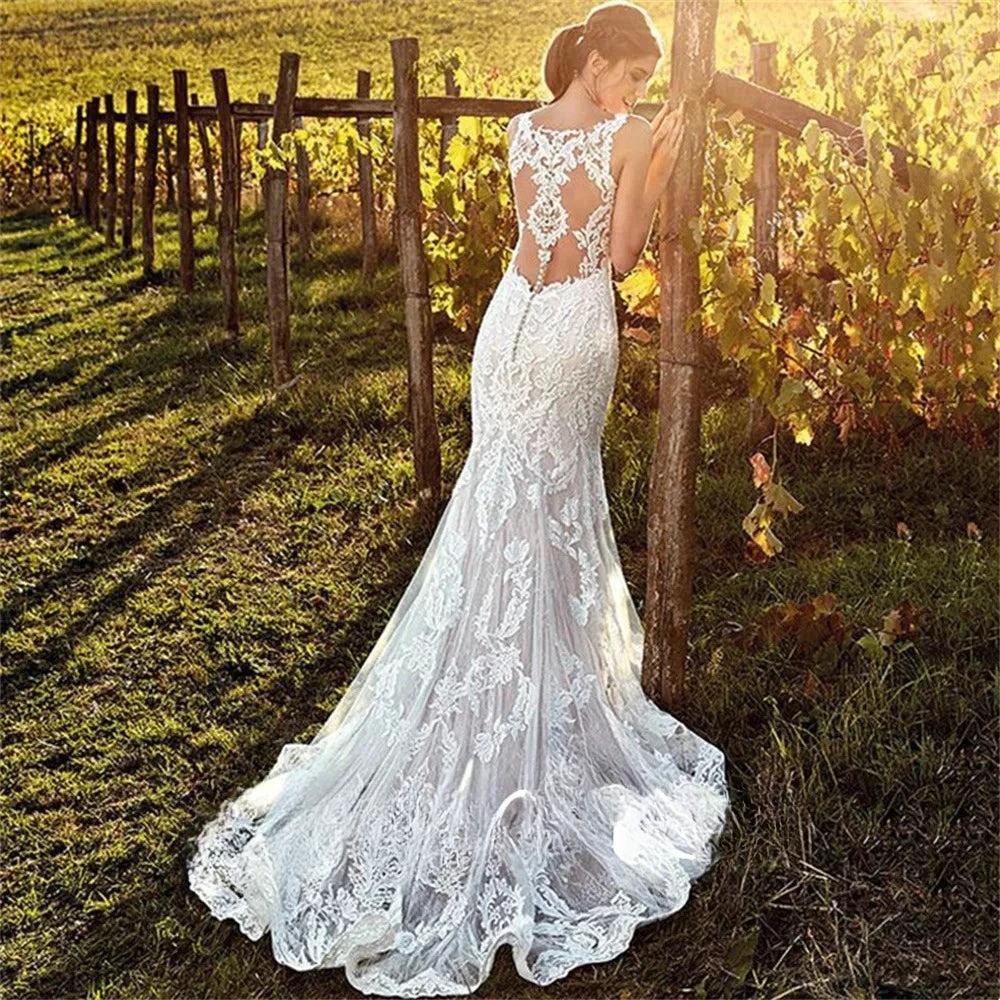Customized Sexy V-Neck Mermaid Wedding Dress 2026 Lace Boho Sleeveless Bride Gown Buttons Pleats Illusion Back Vestido De Novia