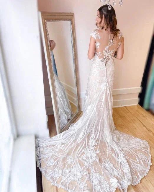 Elegant Cream Appliques Mermaid Wedding Dresses with Lace