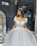 Elegant Floor Length Sweetheart Short Sleeves A-Line Tulle Wedding Dress
