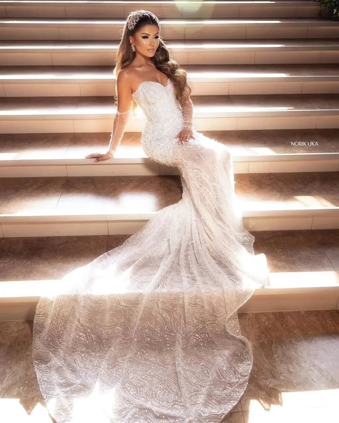 Elegant Floor Length Sweetheart Sleeveless Mermaid Lace Wedding Dress with Beads