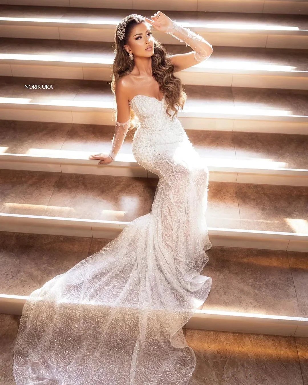 Elegant Floor Length Sweetheart Sleeveless Mermaid Lace Wedding Dress with Beads
