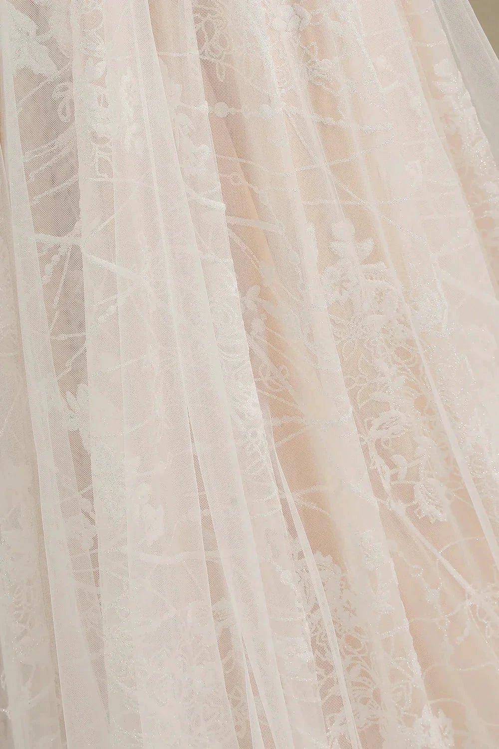 Elegant Lace Deep V-neck Wedding Dress Long Sleeve Floor Length Bridal Gowns