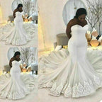 Elegant Long White Sleeveless Lace Sweetheart Mermaid Wedding Dress