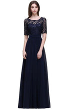 Elegant Scoop Chiffon A-line Prom Dress With Lace