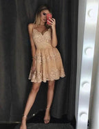 Elegant Short A-Line Sweetheart Appliques Lace Prom Dress