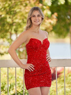 Sweetheart Black Sequin Short Homecoming Dresses