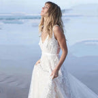 Tulle Beach Wedding Dress Charming Backless Appliques Bridal Gowns Deep V-Neck Spaghetti Straps vestido de noiva