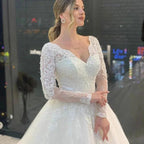 Romantic V-Neck Wedding Dress 2022 Lace Appliques Tulle Vestidos De Noiva Full sleeve Backless Bridal Gown Custom Robe De Mariee