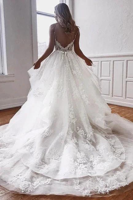 Glamorous Spaghetti-Straps Lace Appliques Tulle A-Line Wedding Dresses
