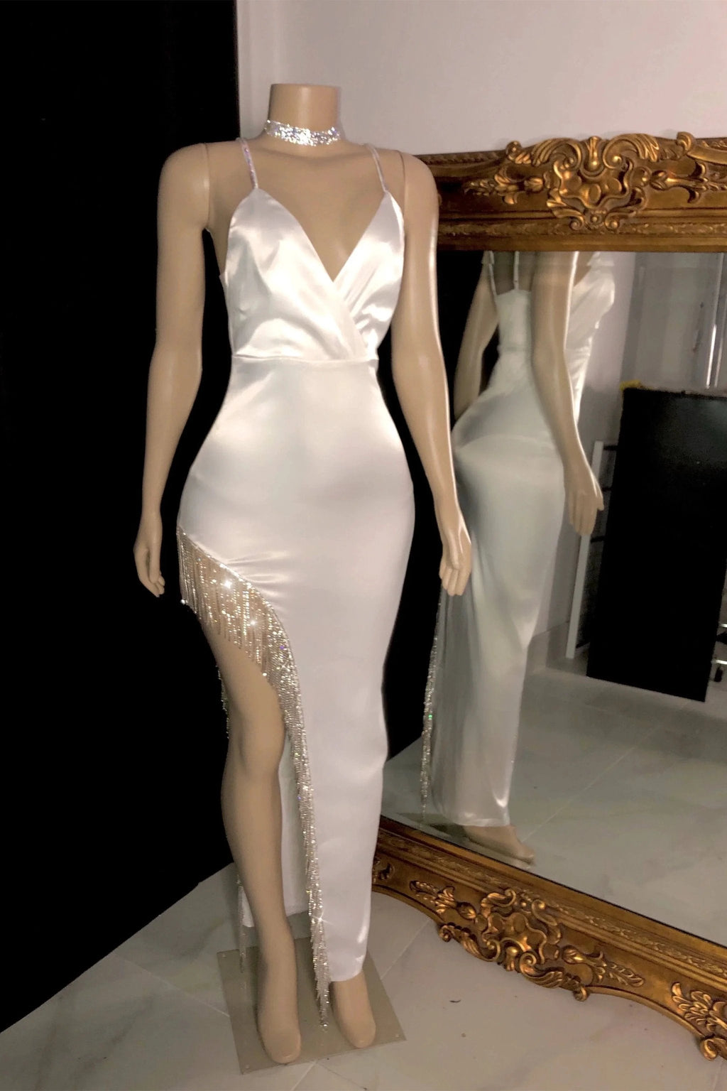Glamorous V-neck Spaghetti Strap Sleeveless Mermaid Prom Dress