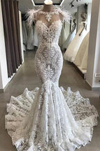 Gorgeous Hollow Sweetheart Lace Long Wedding Dress with Fur Neckline