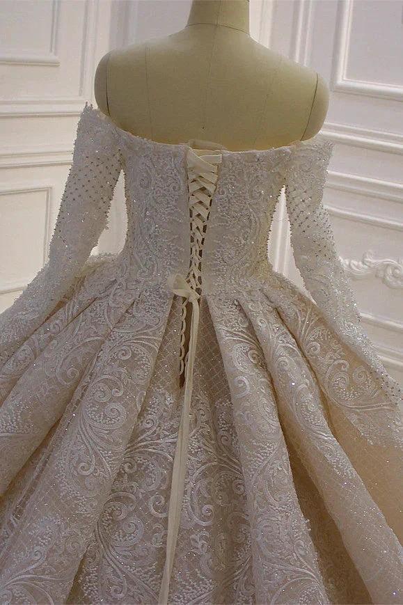 Gorgeous Long Sleeve Off the Shoulder Appliques Lace Ball Gown Wedding Dress