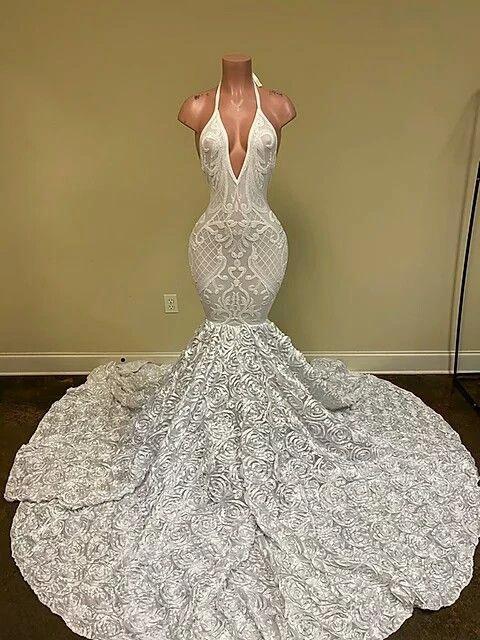 Gorgeous White V-Neck Sleeveless Prom Dress Mermaid Lace Bottom Flowers