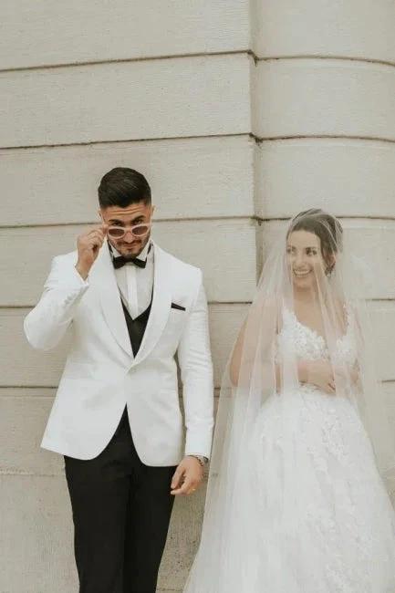 Ivory Sleeveless Straps A-Line Wedding Dress with Chapel Train