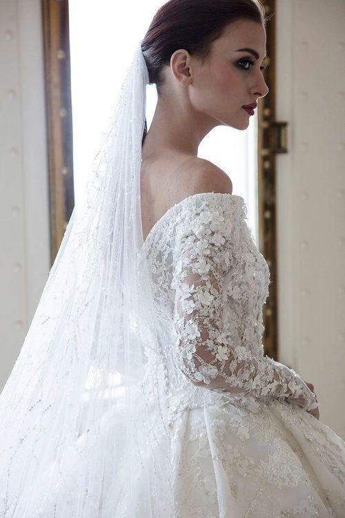 Long A-Line Off-the-Shoulder Sweetheart Backless Appliques Lace Crystal Wedding Dress with Sleeves