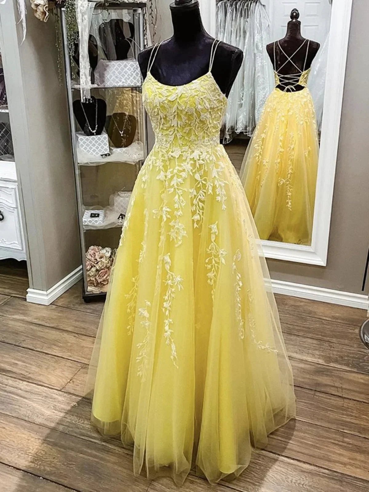 Long A-line Scoop Neck Tulle Backless Formal Prom Dresses