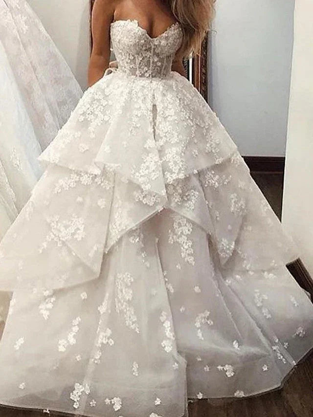 Long A-Line Strapless Sweep Brush Train Lace Tulle Wedding Dresses