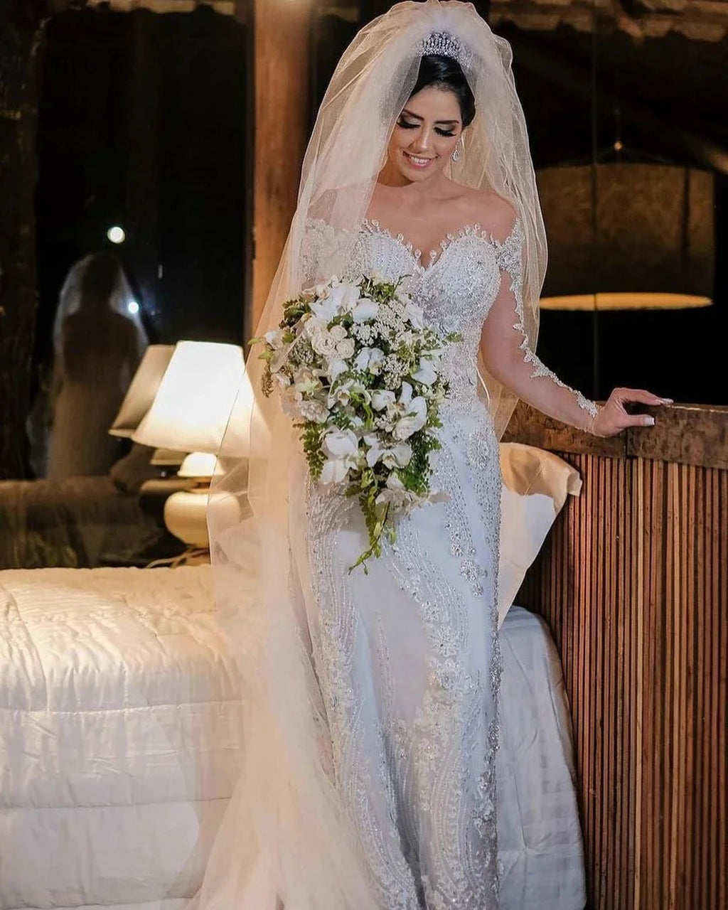 Long Sleeves Mermaid Off-the-shoulder Tulle Wedding Dress with Appliques Lace