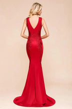 Sexy V-neck Sleeveless Mermaid Evening Maxi Gown Floral Appliques Party Dress with Sweep Train