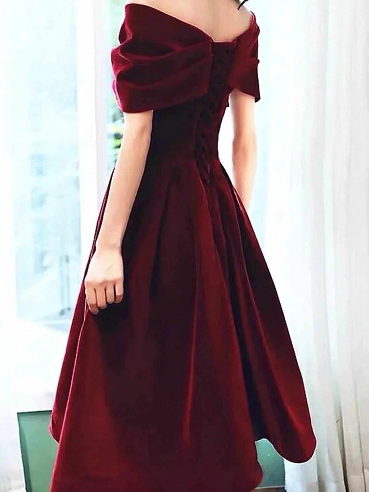 Short A-line Off the Shoulder Velvet Prom Dress Burgundy Formal Graduation Evening Dresses