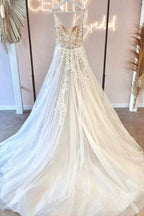 Simple v-neck sleeveless a-line lace Wedding dresses