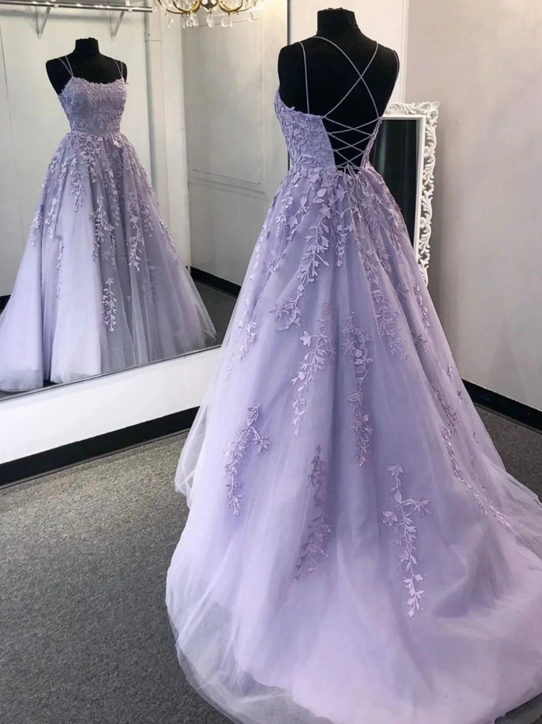 Stylish A-line Spaghetti Straps Backless Tulle Lace Long Formal Prom Dresses