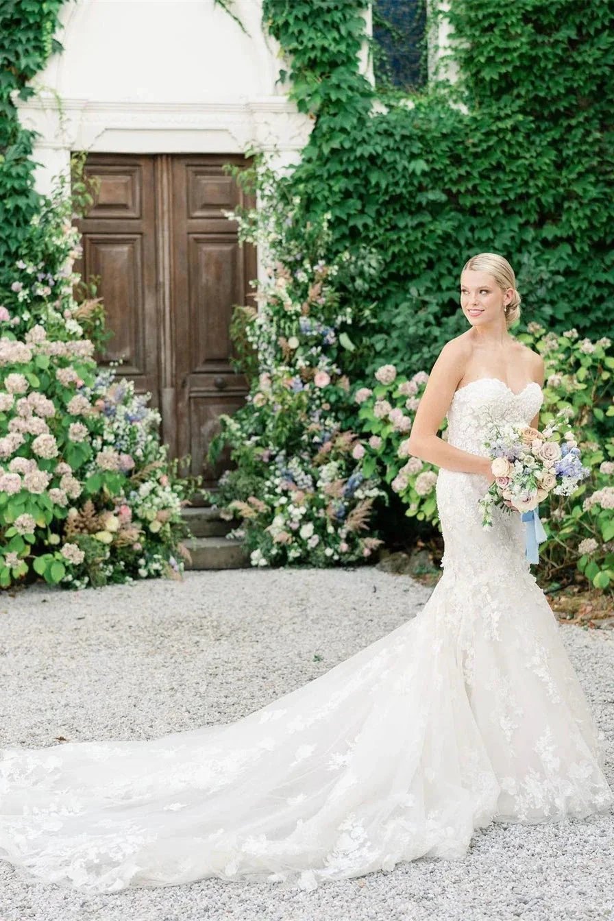 Sweetheart Mermaid Sleeveless Tulle Appliques Wedding Dress With Lace