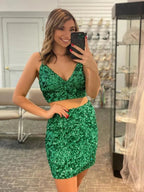 Two Piece Short Memaid V-neck Backless Sequined Prom Homecoming Dresses