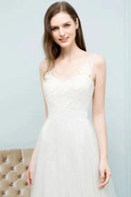V-neck Sleeveless A-line Floor Length Lace Tulle Prom Dresses