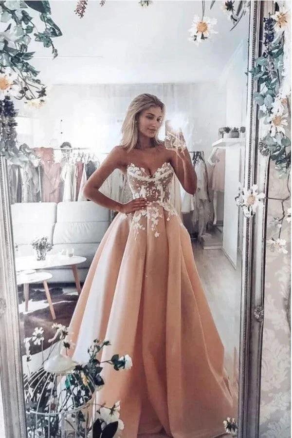 Vintage A-line Sweetheart Ruffles Long Prom Dress with Appliques Lace